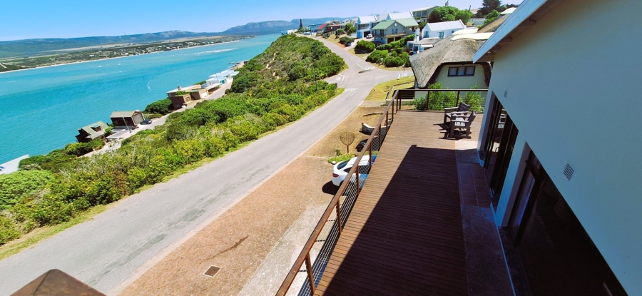 5 Bedroom Property for Sale in Witsand Western Cape